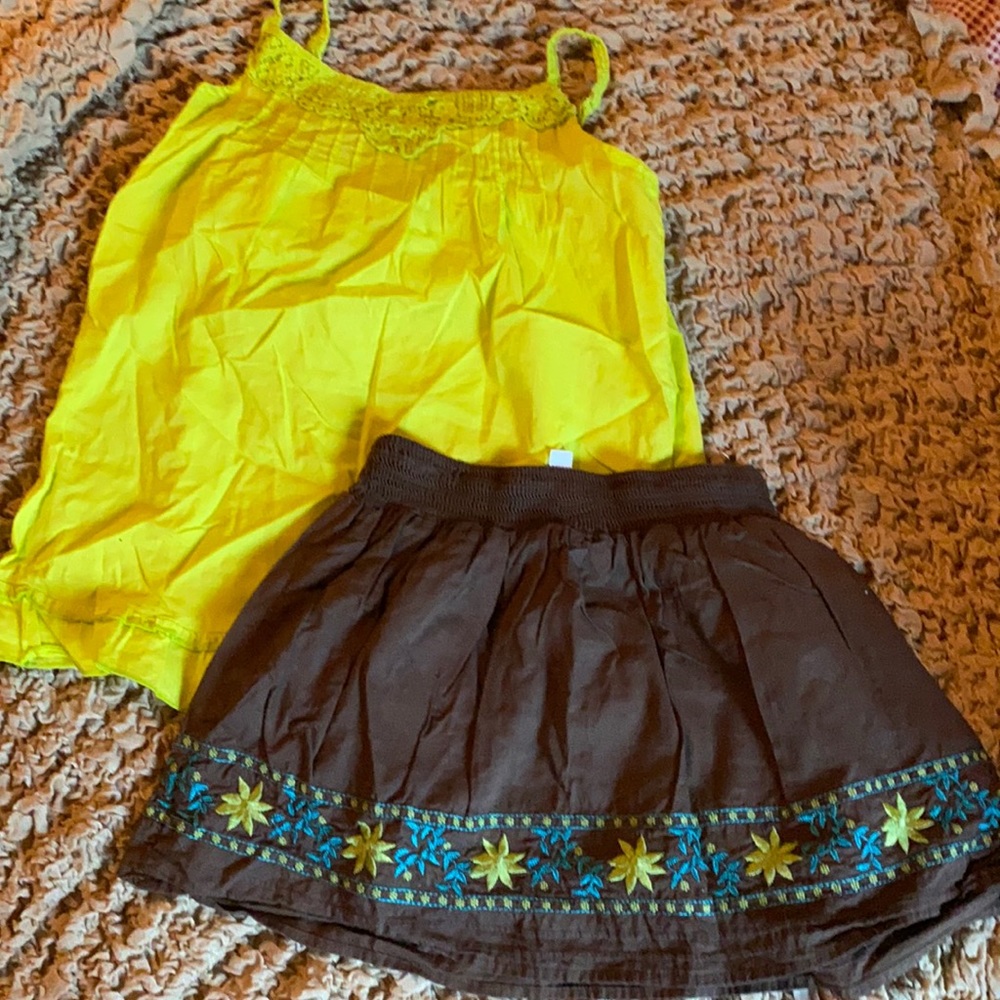 Girls 6 Green and brown skirt and top